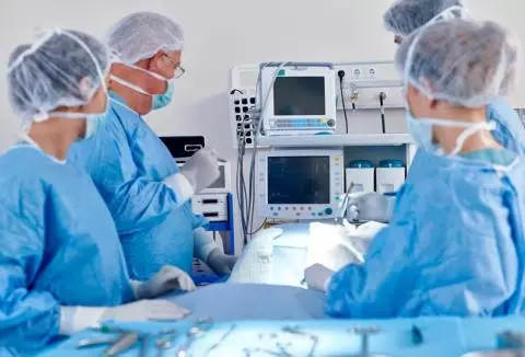 Kalça protezi ameliyatı